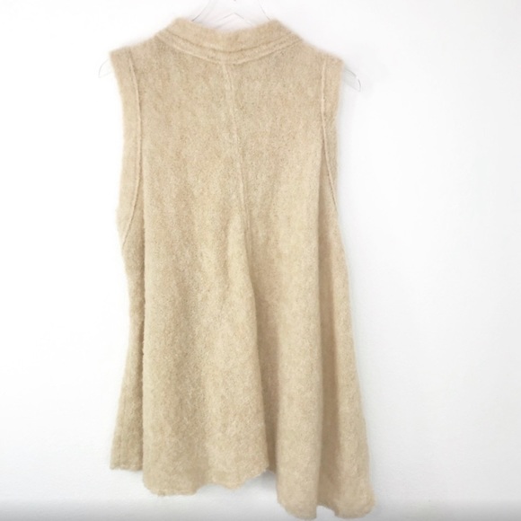 Free People / Asymmetrical Sweater Wrap Vest M - Picture 3 of 5